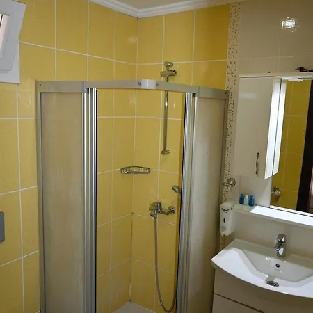 Guest house Melis 2*